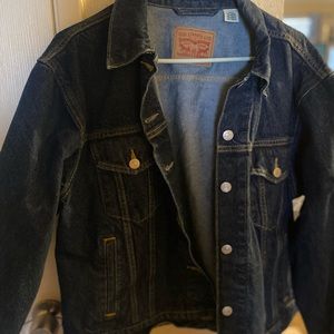 Levi’s woman trucker jacket